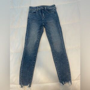 American Eagle Women’s skinny jeans